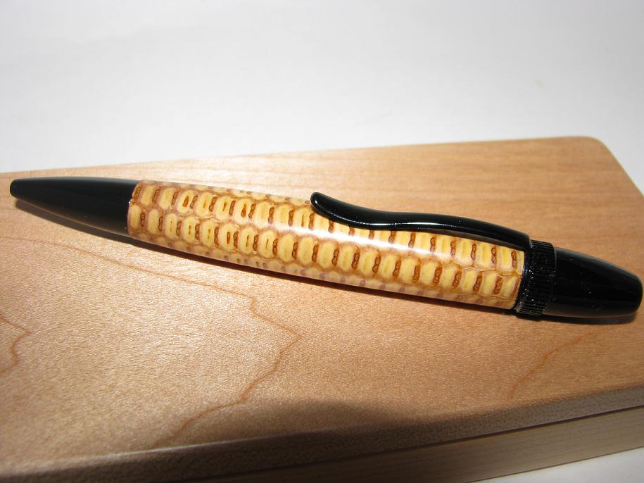 Corn Cob Pen