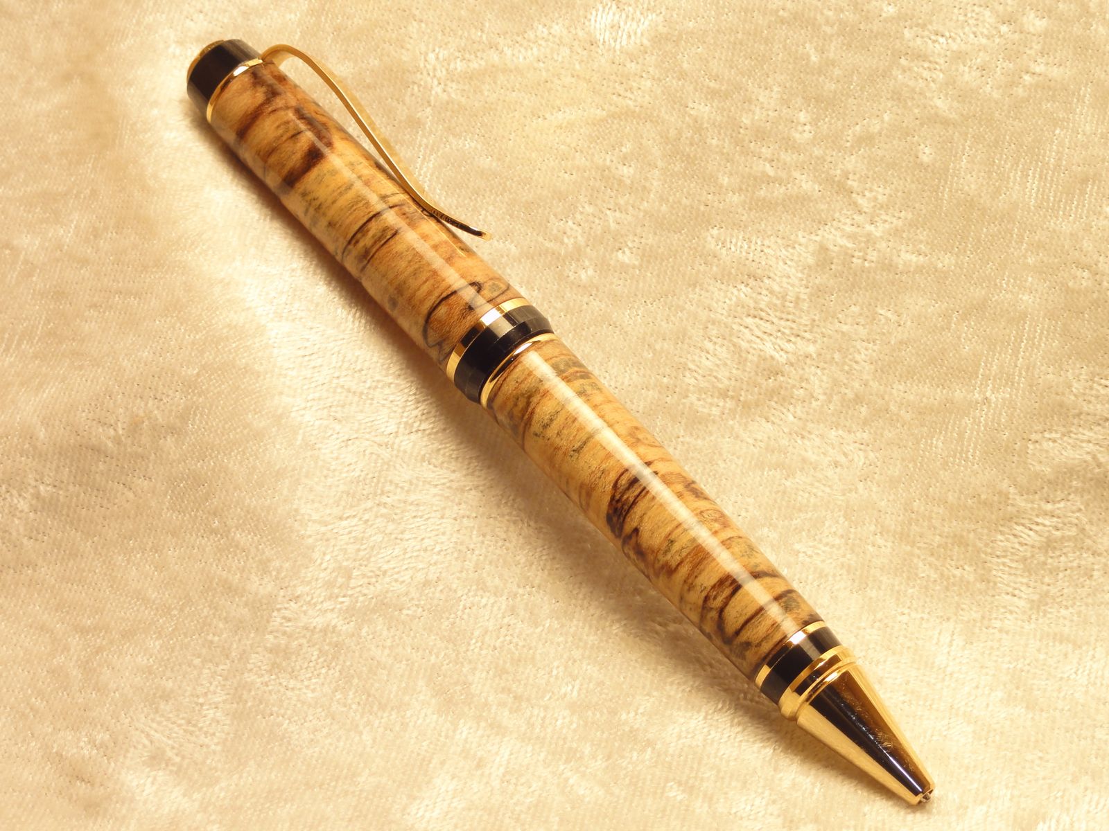 Crosscut Spalted Maple Cigar Pen