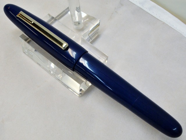 Custom Blue Ebonite Bulb Filler