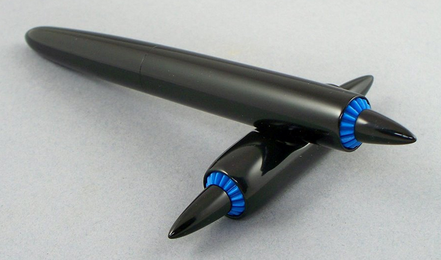 Custom Fountain Pen with Matching Rest