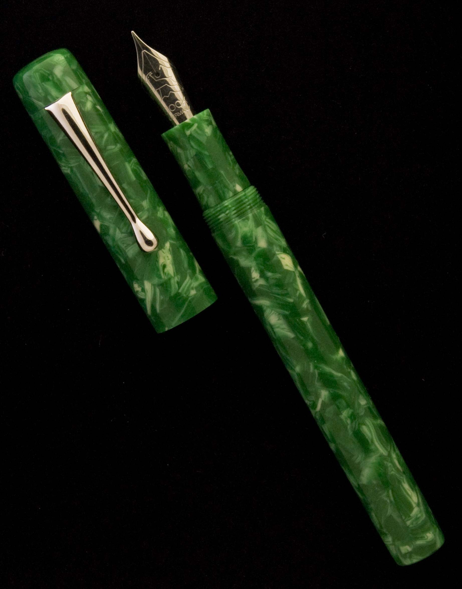 Custom Mint Fountain Pen