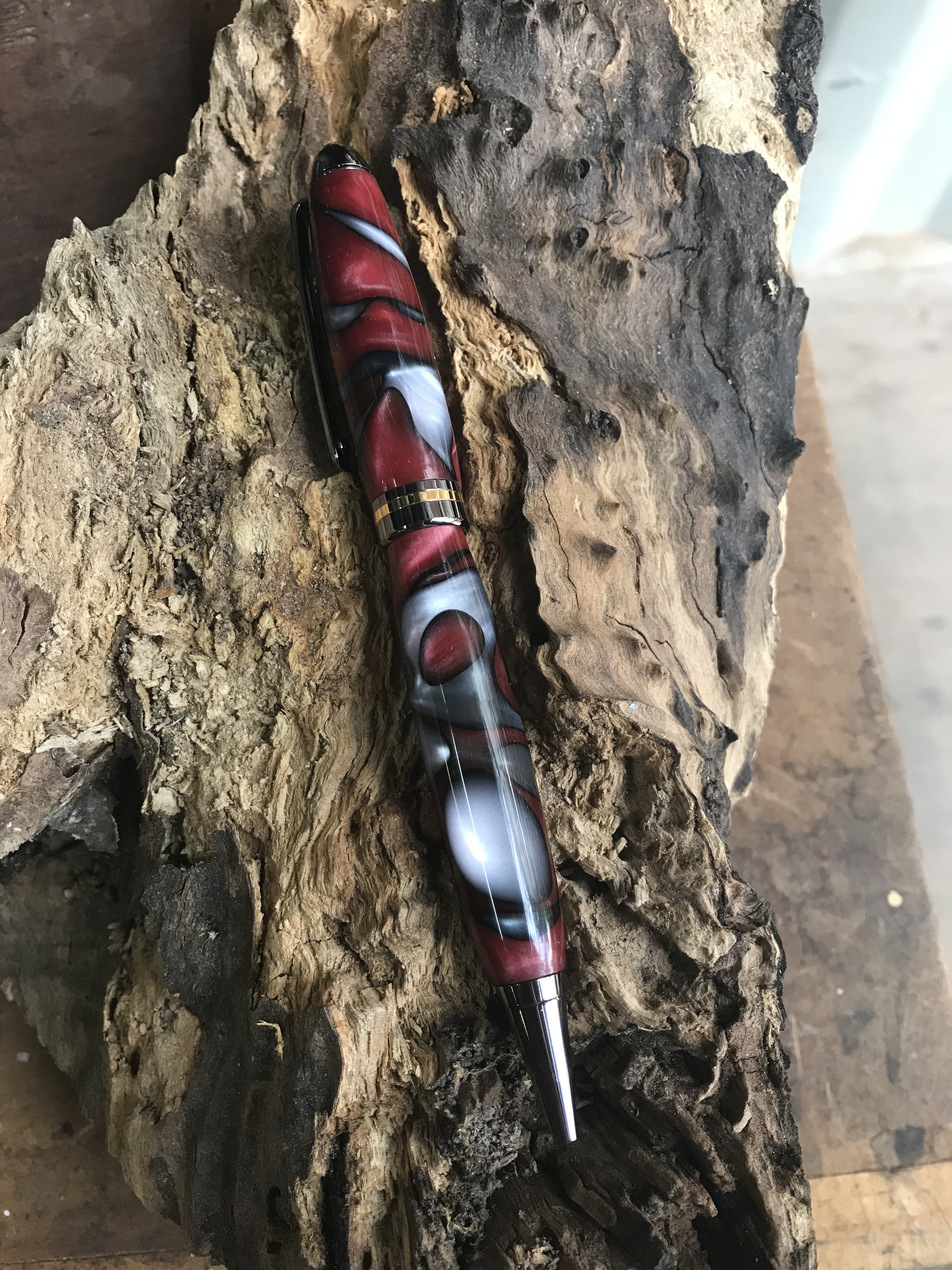 Designer Twist Pen