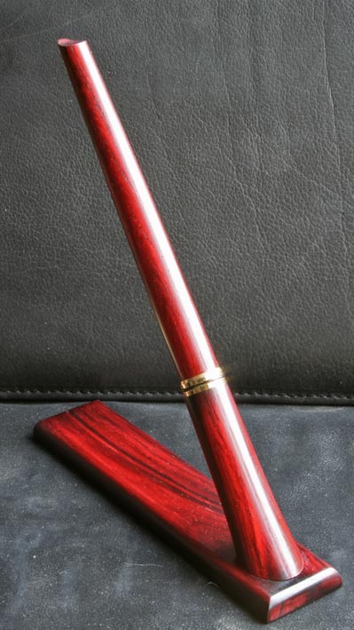 Desk Pen