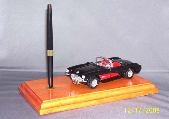 desk set with Corvette