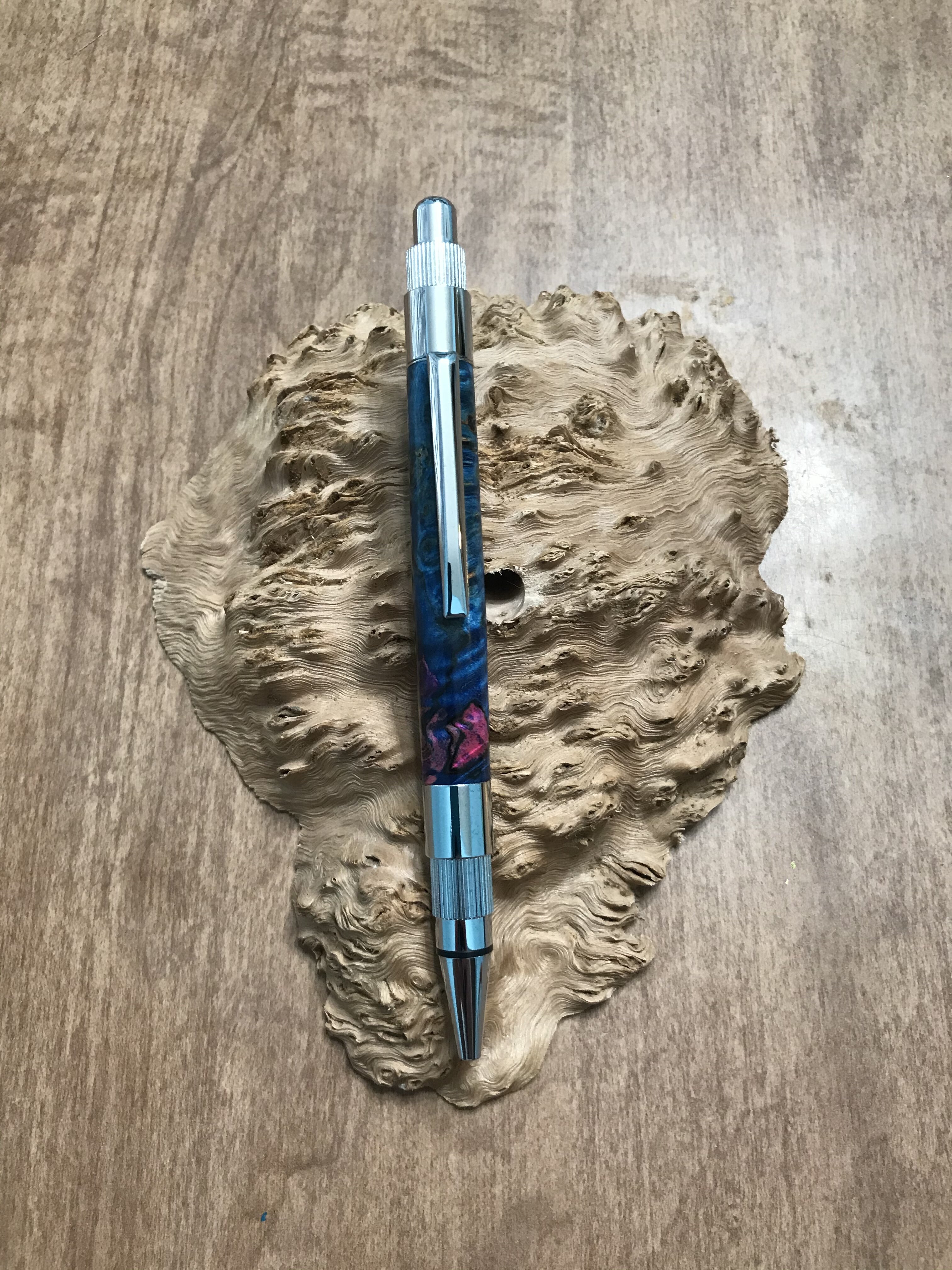 Double Dyed Spalted Krinkle Curly Maple Burl on a Stratus Chrome Click Pen