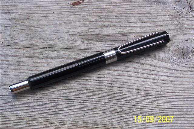 Early custom pen