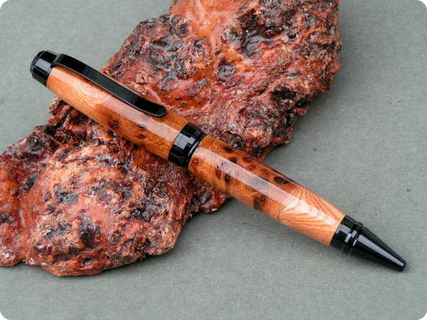 Elm Burl Cigar