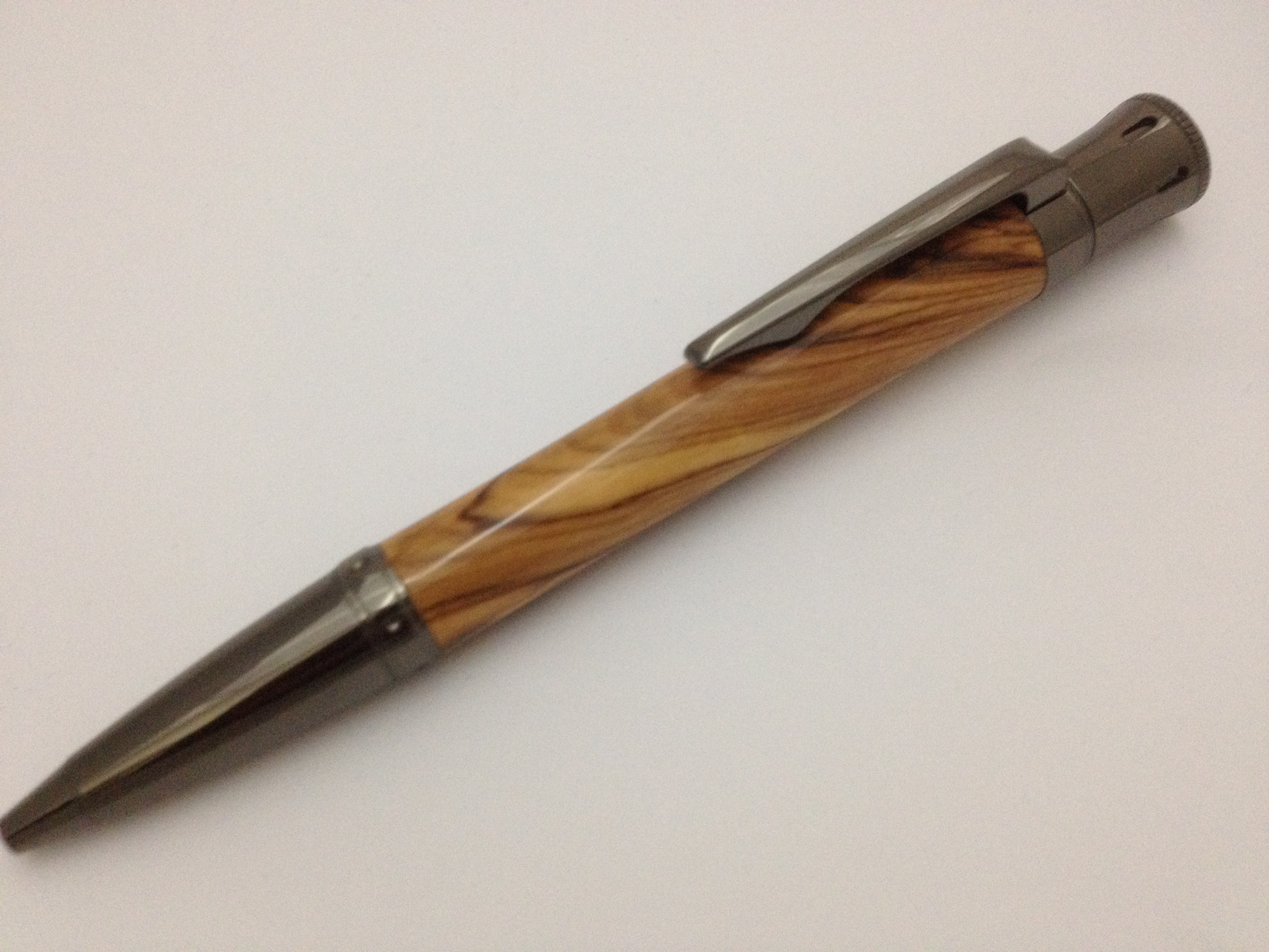 Emperor Pen Kit dressed in Lebanese OliveWood and CA Finish