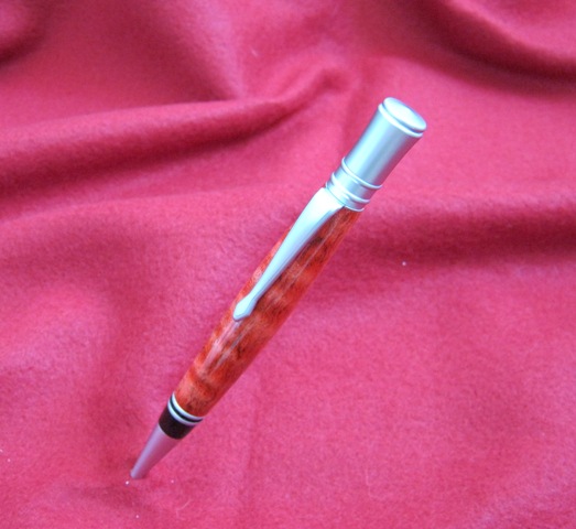 Executive in Dyed Quilted Maple