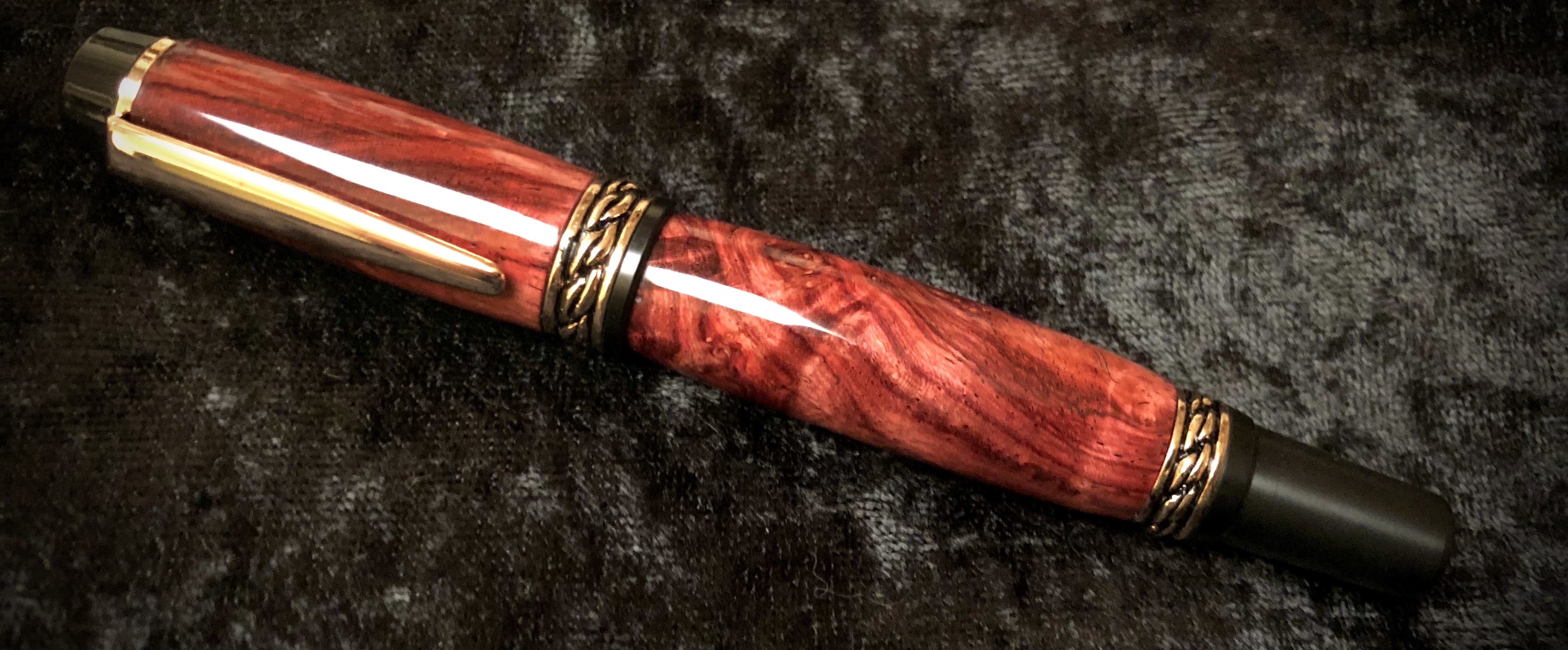 Figured HRB on Olympian II 24kt. Rollerball kit