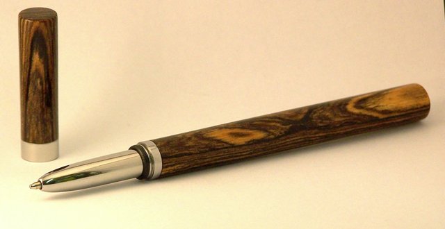 First kitless wood pen