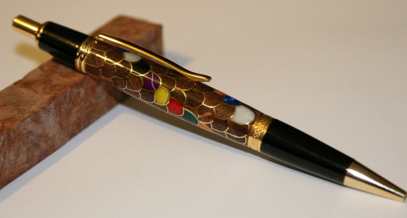 fish scale pen