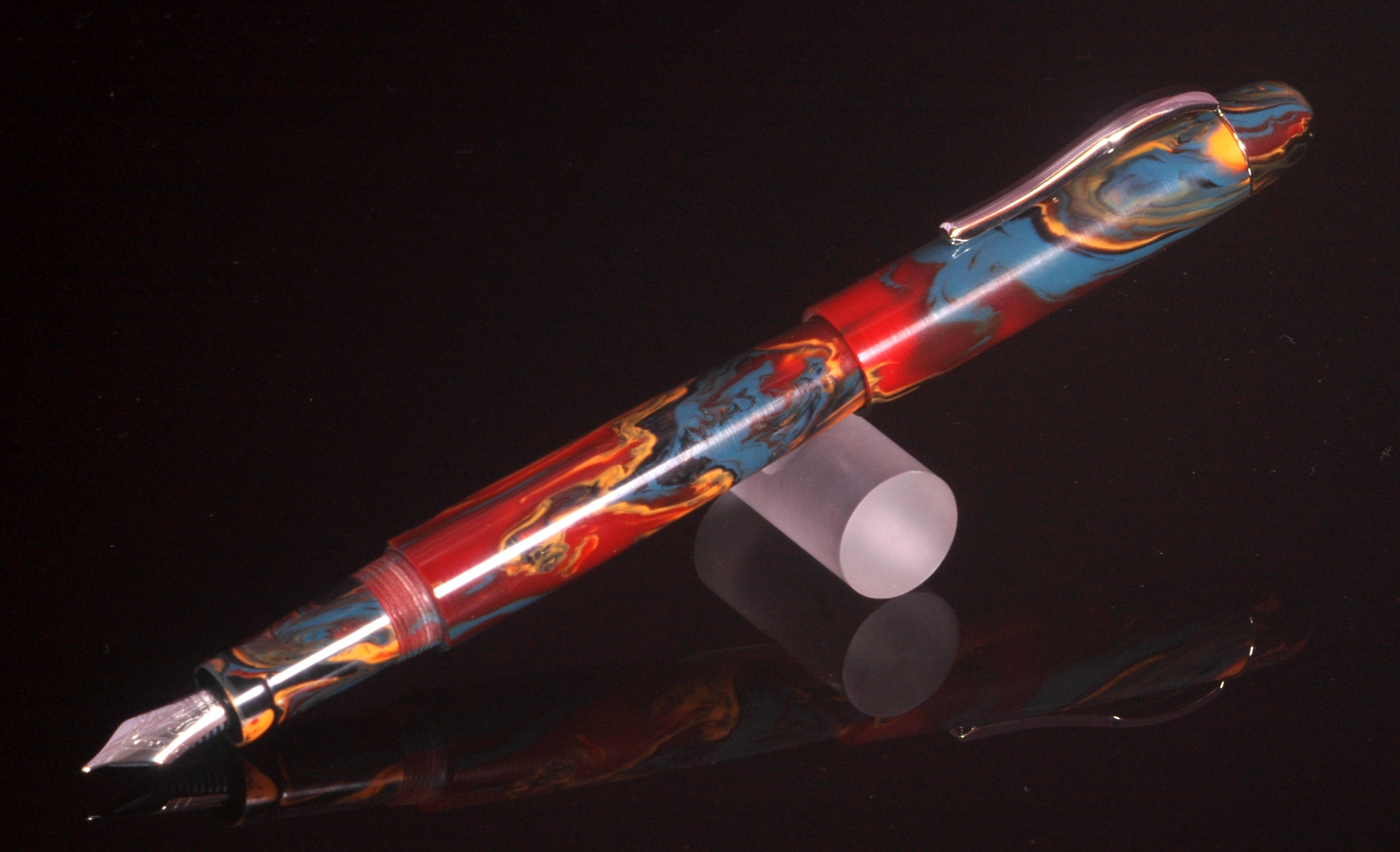 Fosfor Pens - Polyester Resin Fountain Pen