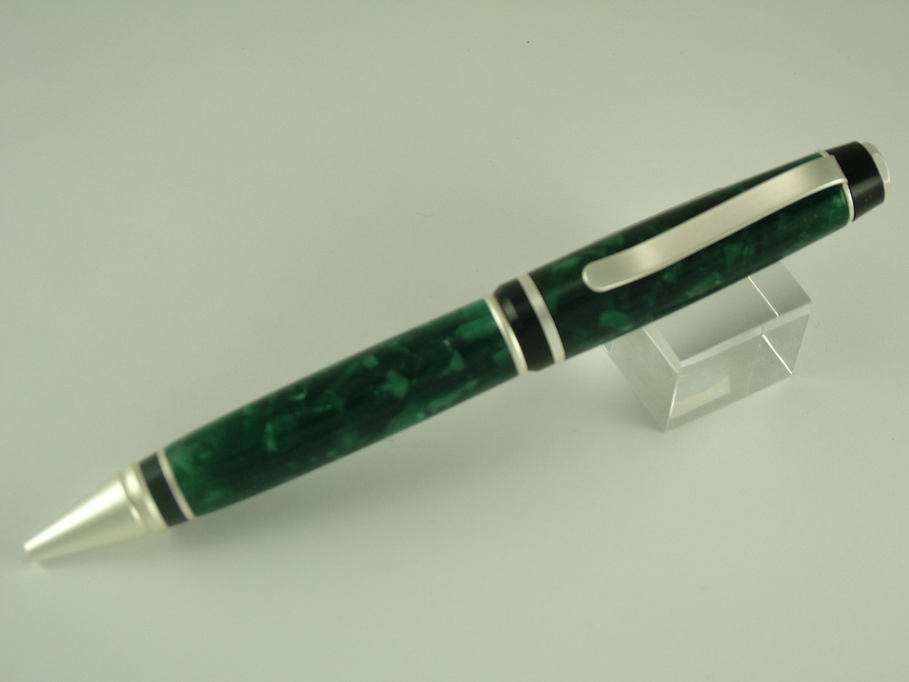 Green Acrylic on Pearl Cigar