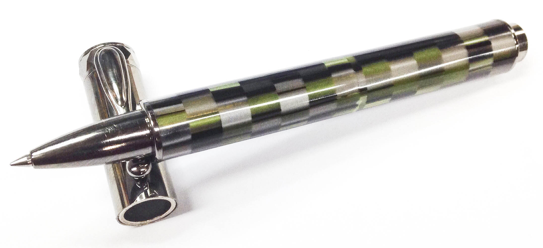 Green and Silver Mosaic Zen