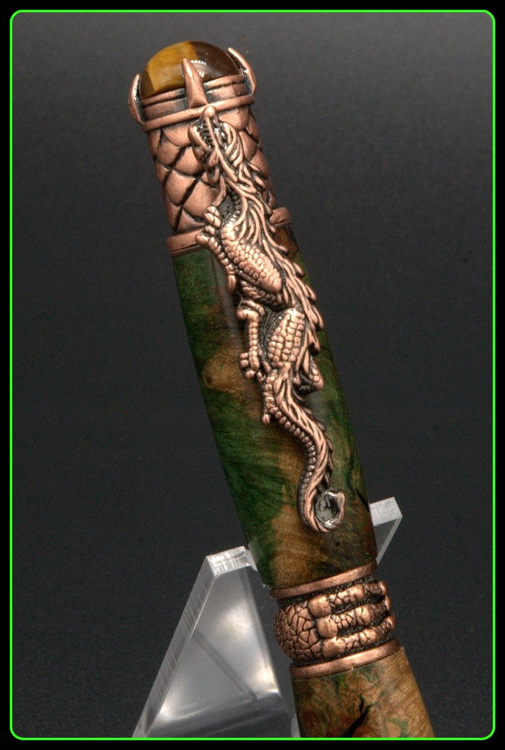 Green Dragon Clip Close-up