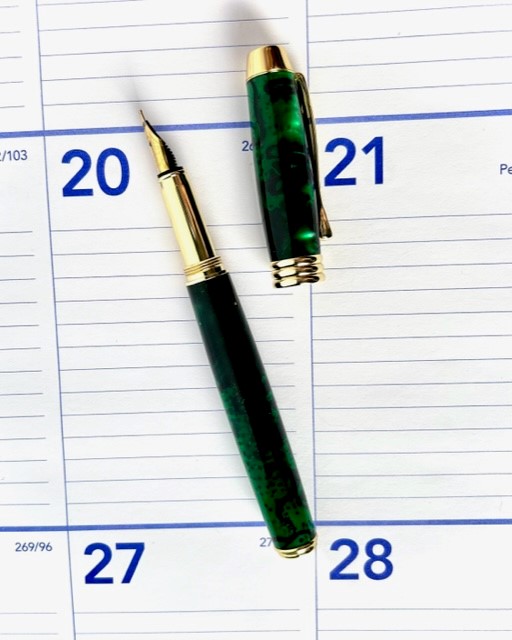 green manager fountain pen.jpg