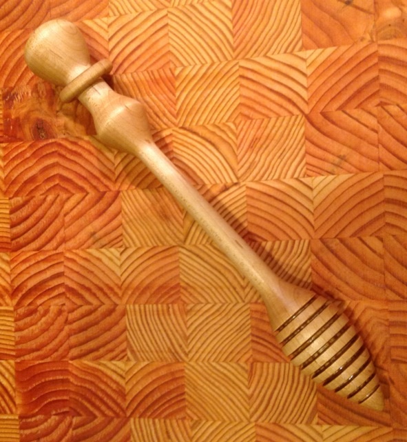 Honey dipper with captured ring