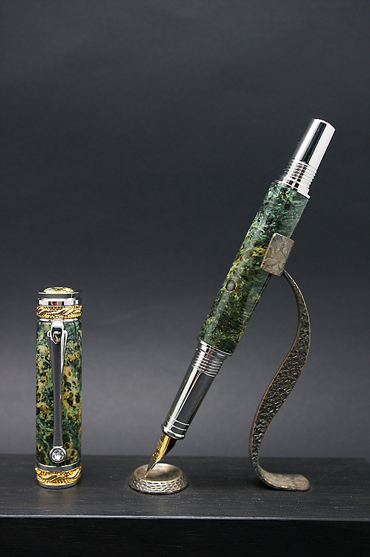 Jr. Majestic Fountain Pen.