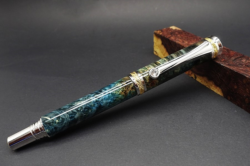 Jr. Major fountain pen