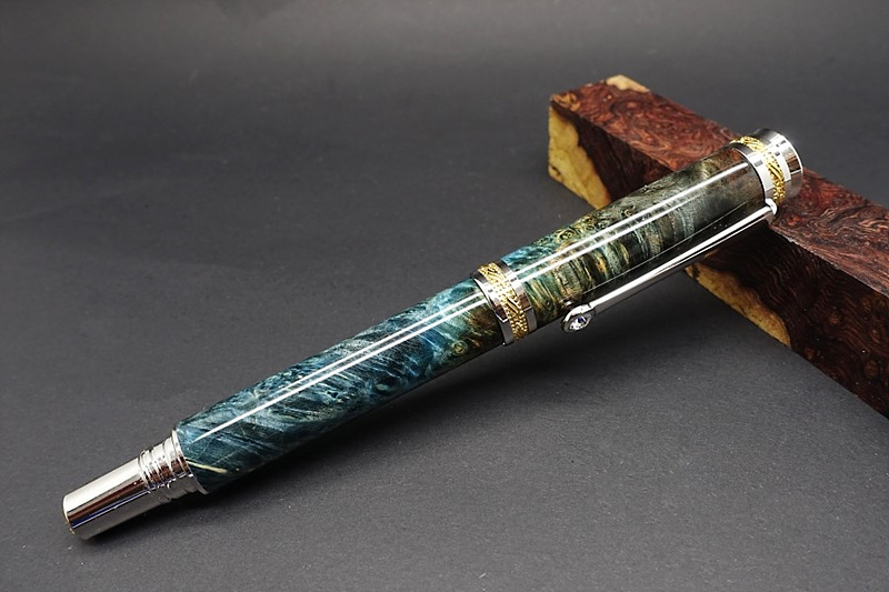 Jr. Major fountain pen