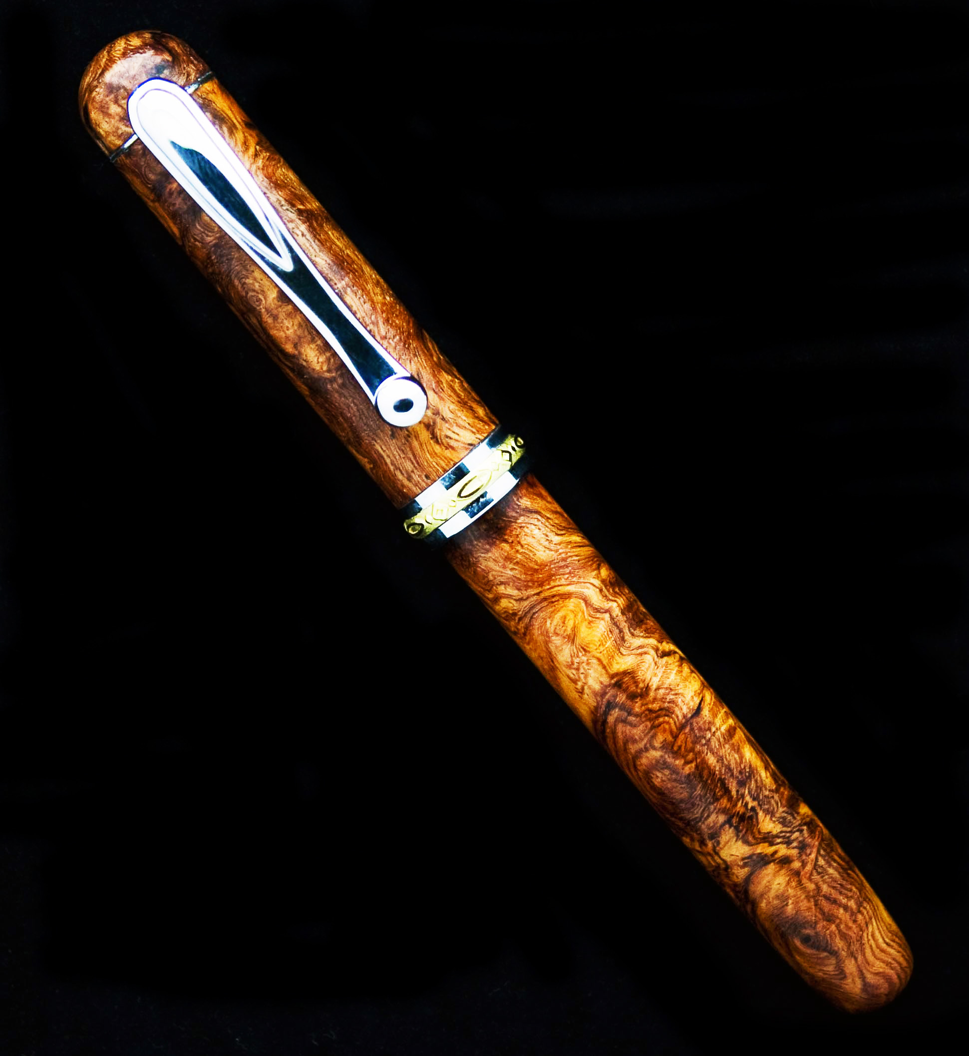 Jr Statesman Dual Closed End in Amboyna Burl