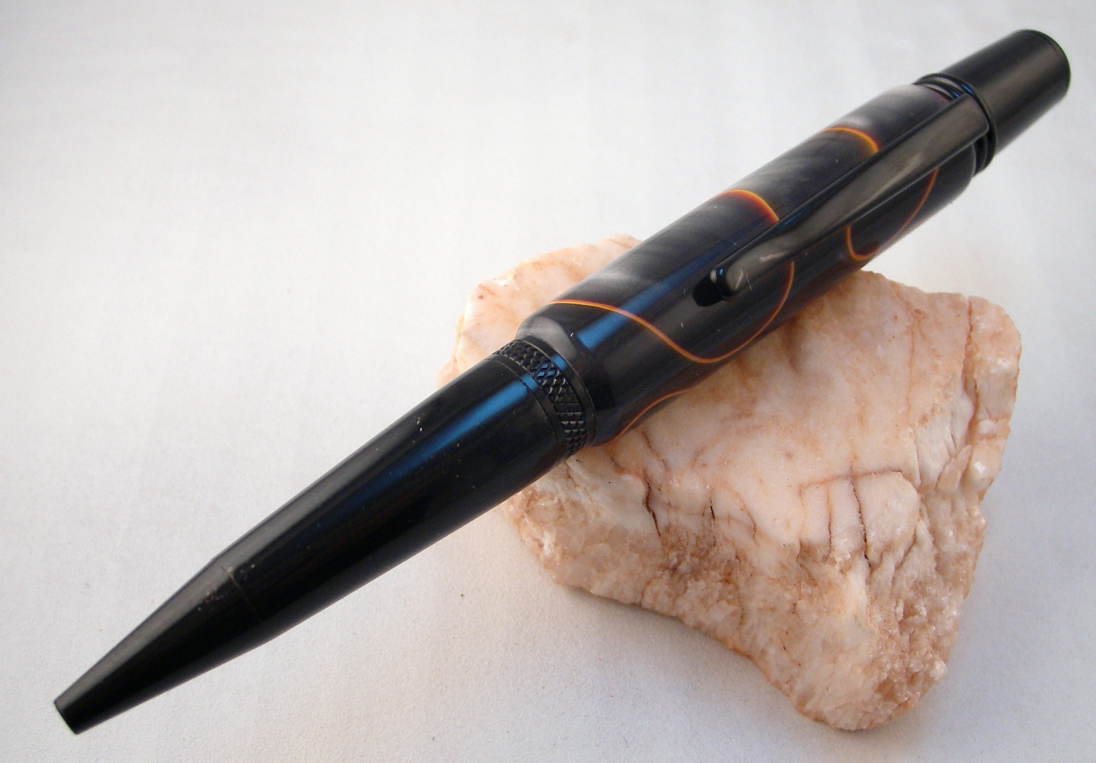Lava Wall Street II Pen