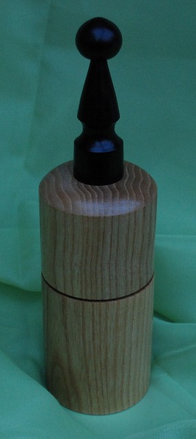 Lidded pots