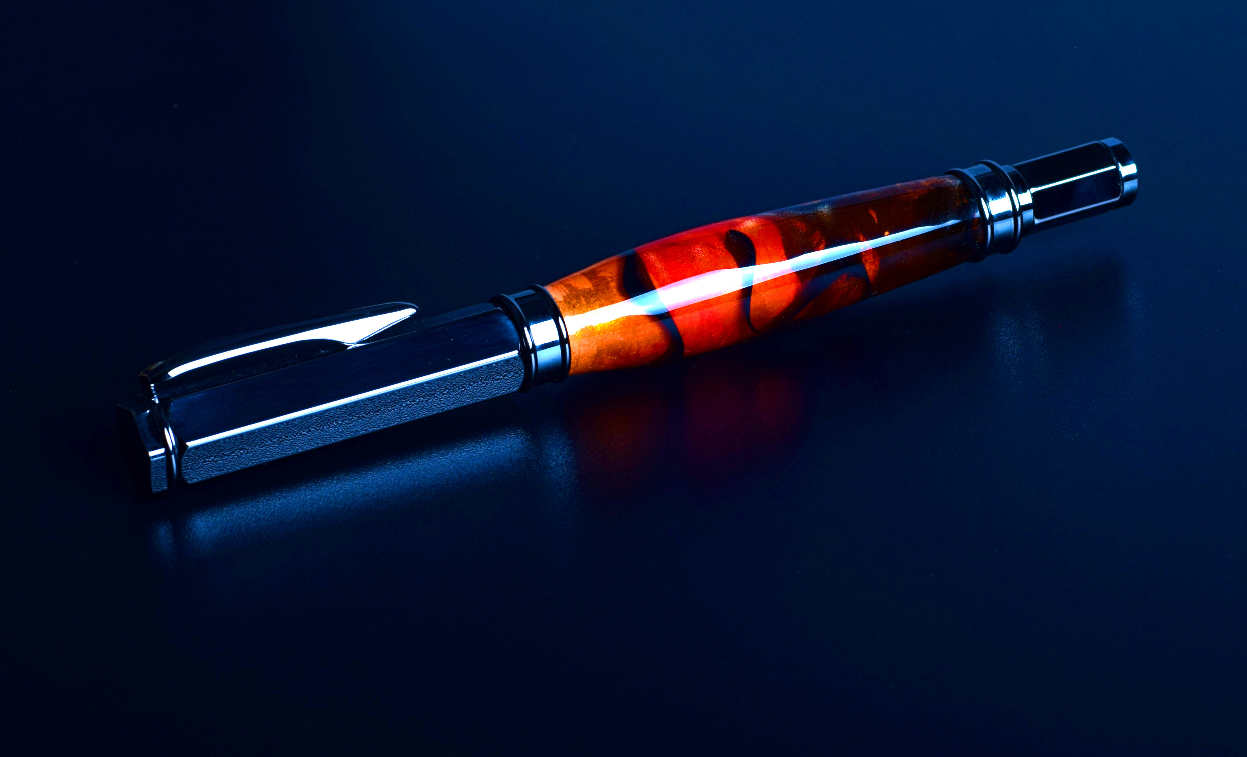 Magnetic Vertex Fountain Pen