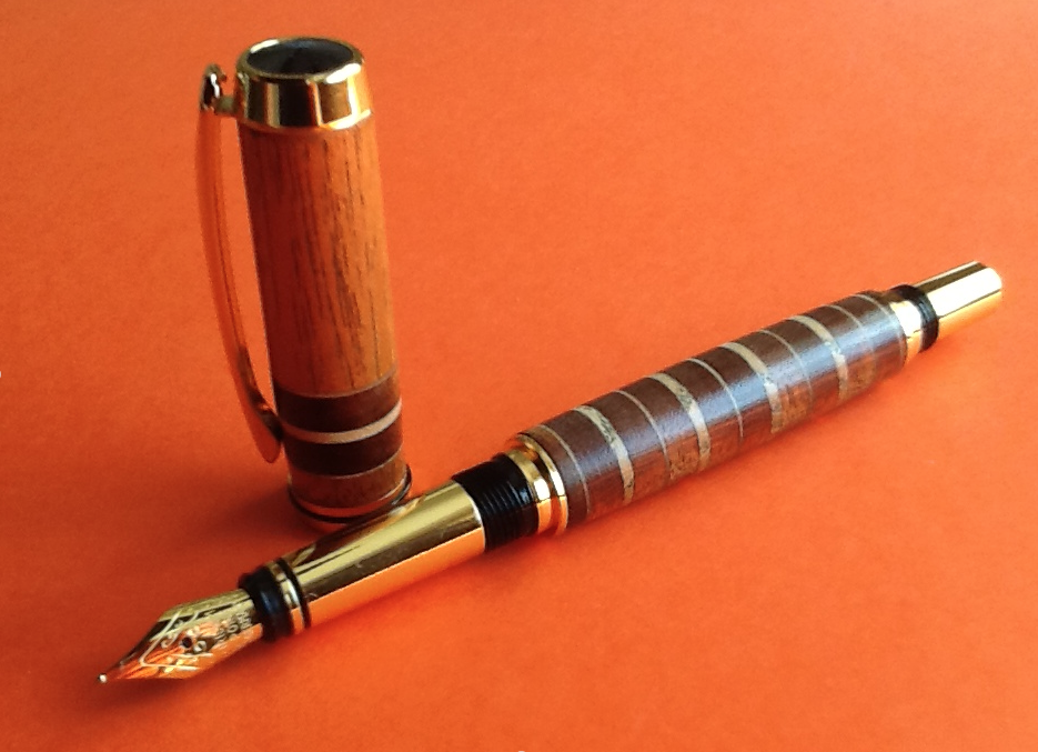 Mahogany & Maple Classic Fountain Pen