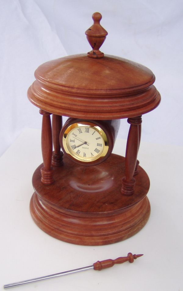 Mantle Clock