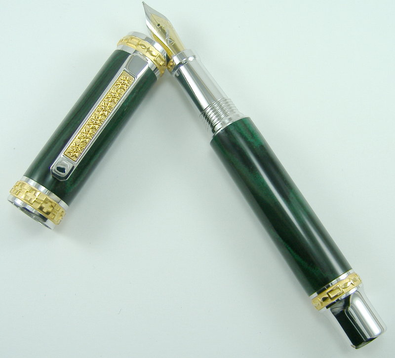 Marbled Green Ebonite on a 22k & Rhodium Emperor