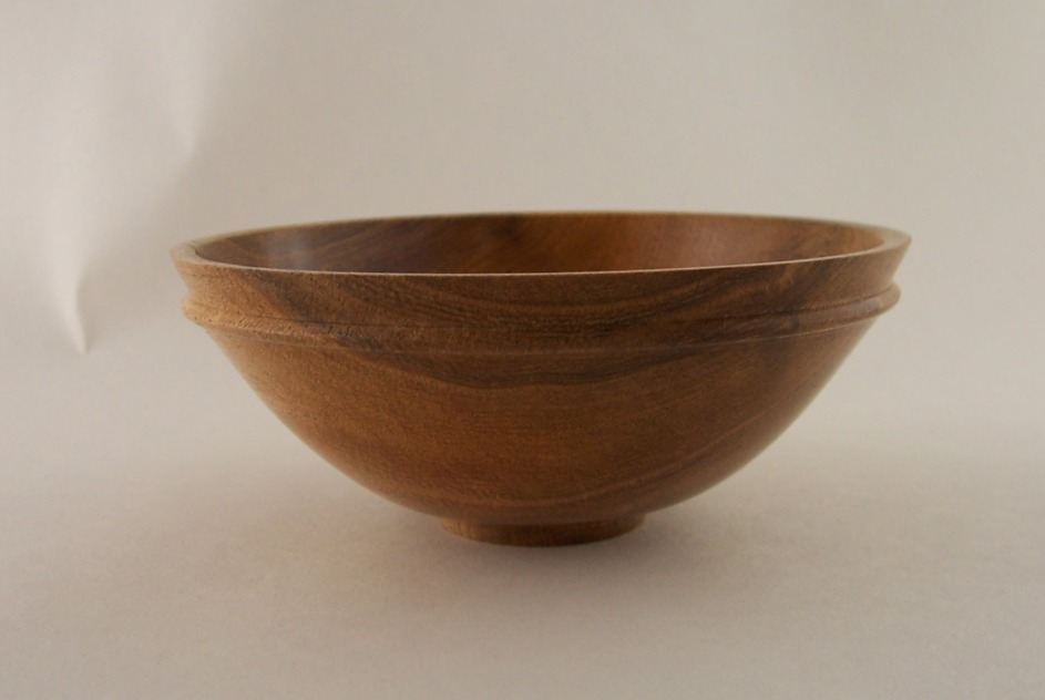 Mesquite Bowl with Bead