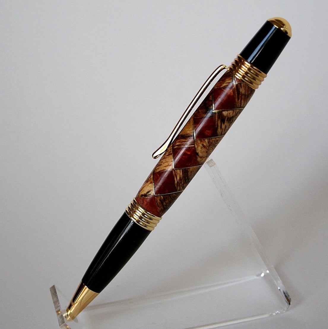 My Spalted Oak-Acrylic Scallop Pen