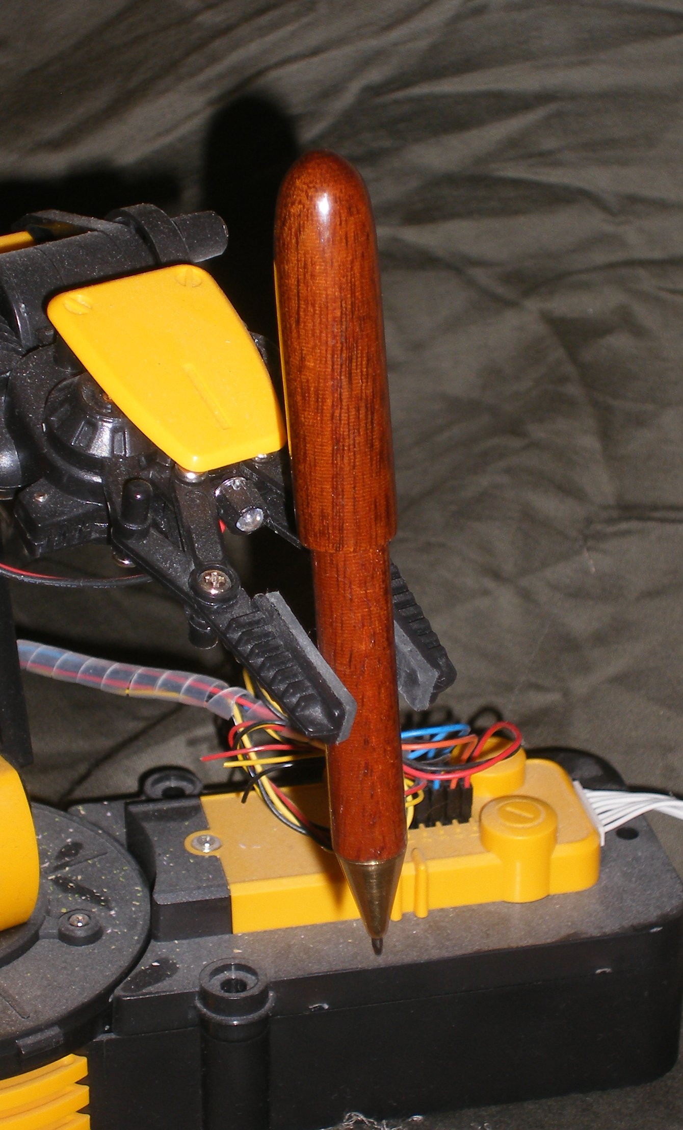 Nearly kitless pen part 1