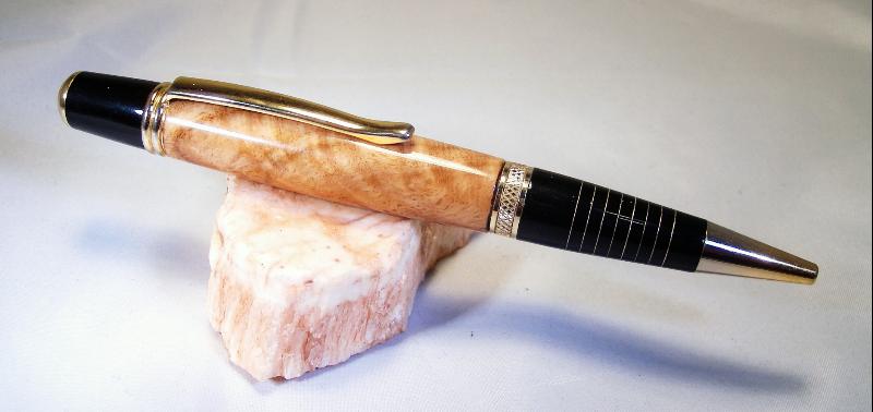 Oak Burl Sierra Pen