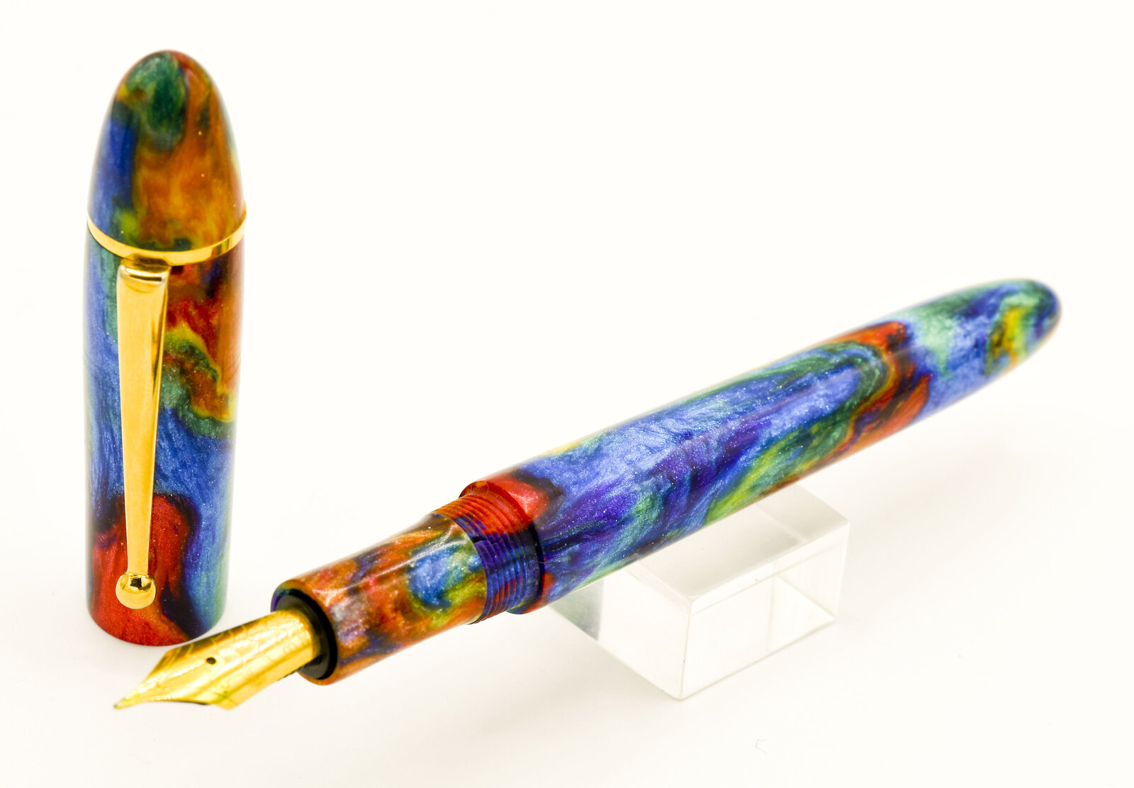 Oilslick Diamondcast Custom Fountain Pen_5.JPG