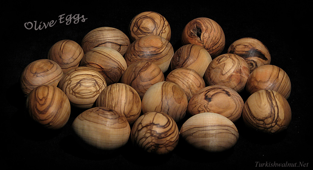 Olive wood eggs