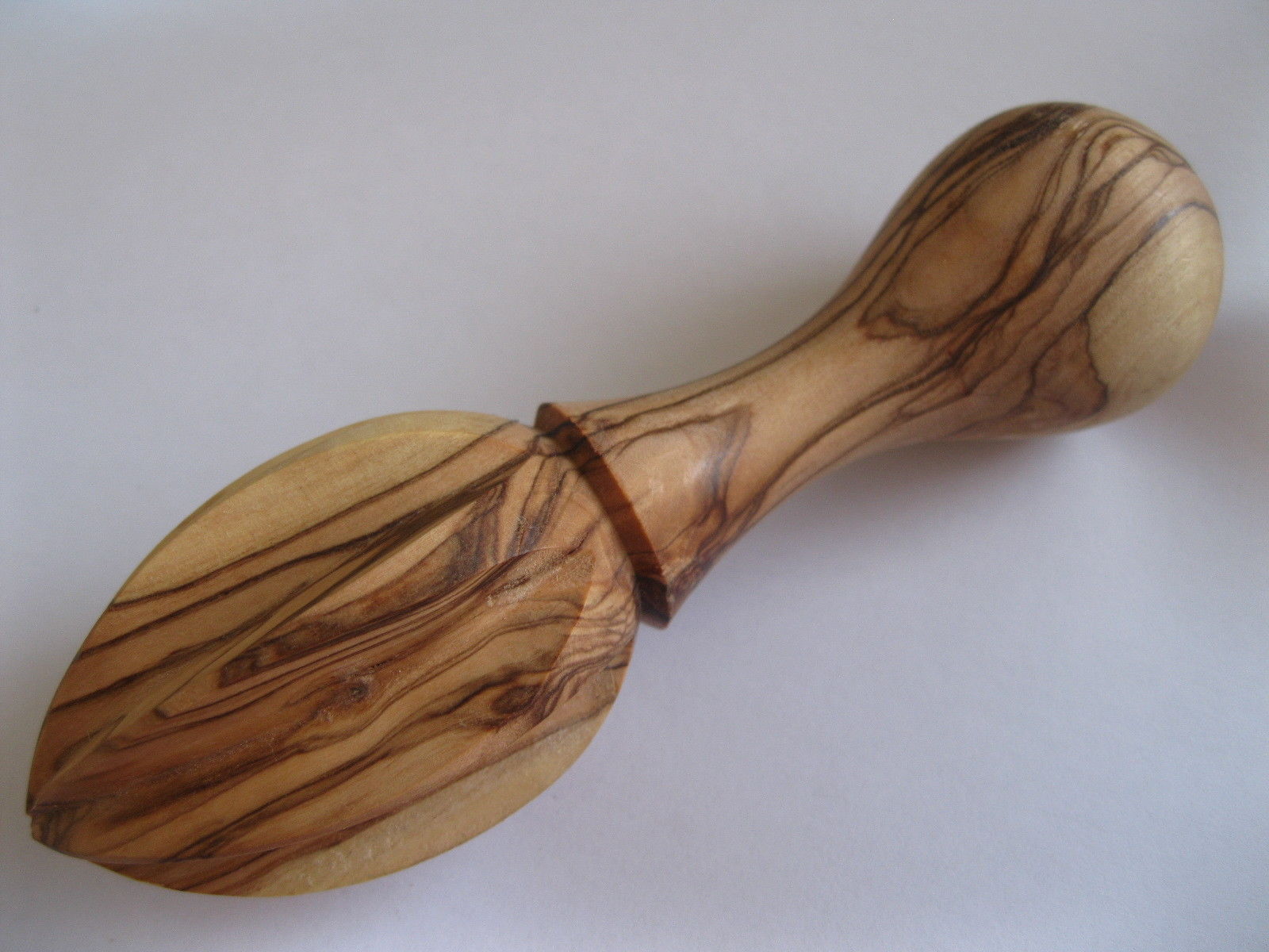 Olive wood Lemon Juicer