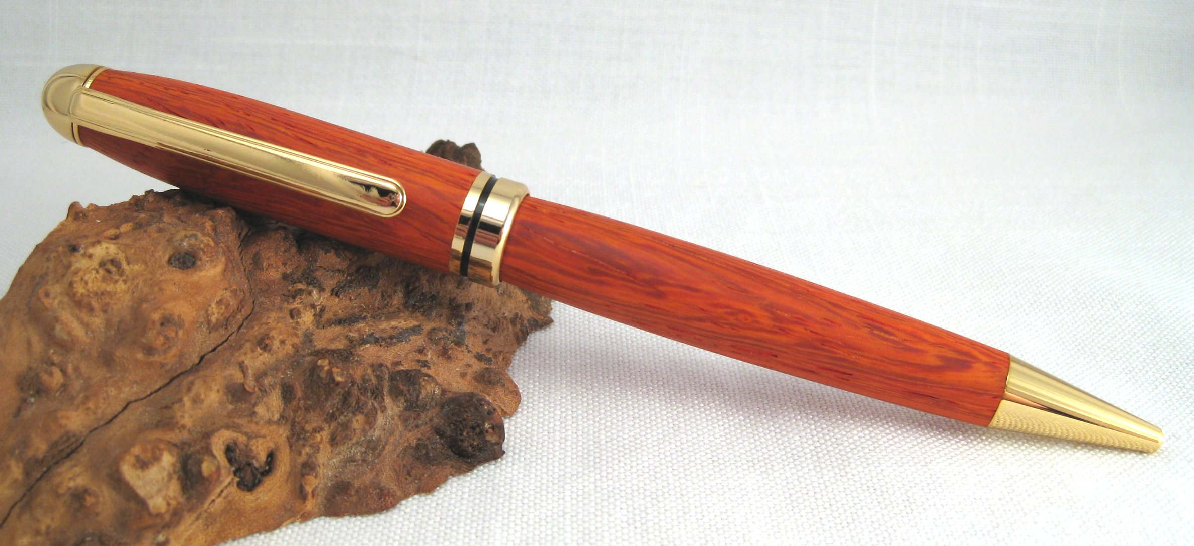 Padauk euro