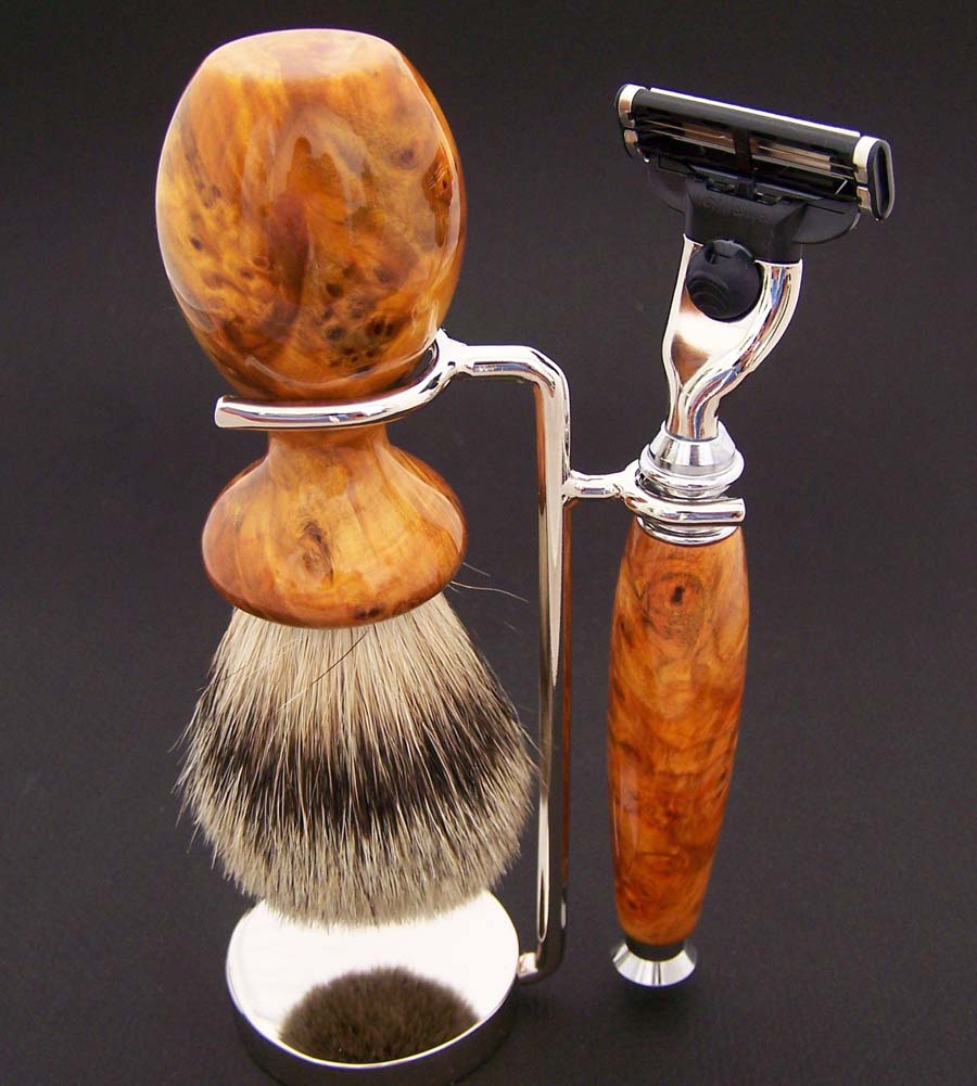 Paela Burl Badger Brush and Mach 3 Handle Set