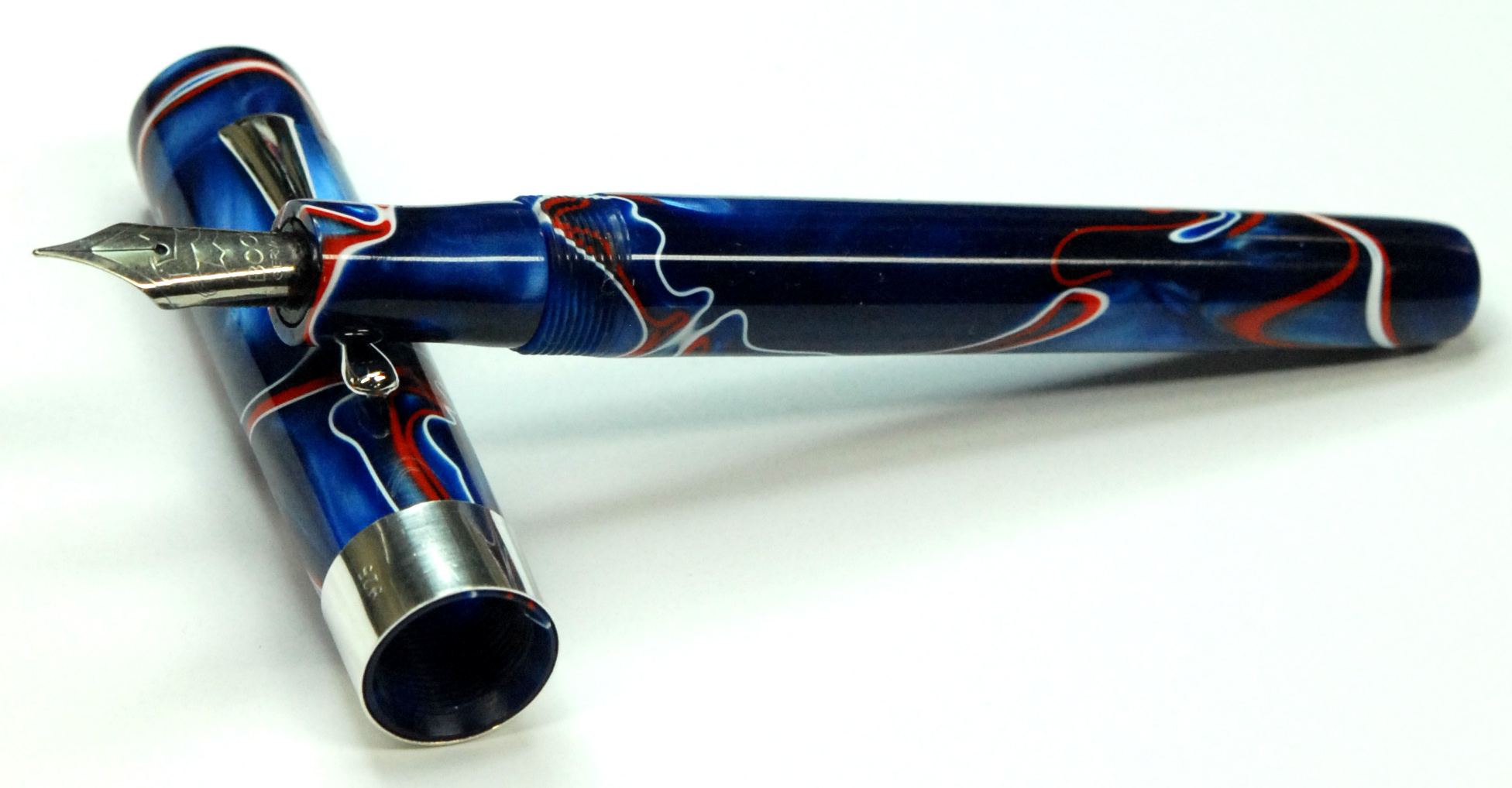 Patriotic Swirl Custom Fountain Pen