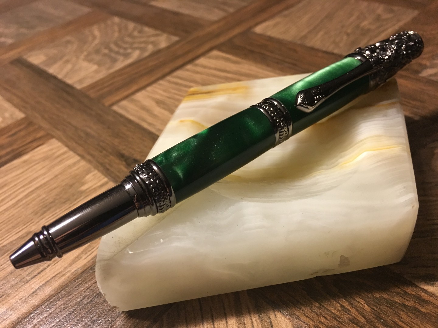 Pen #22 - Victorian Twist