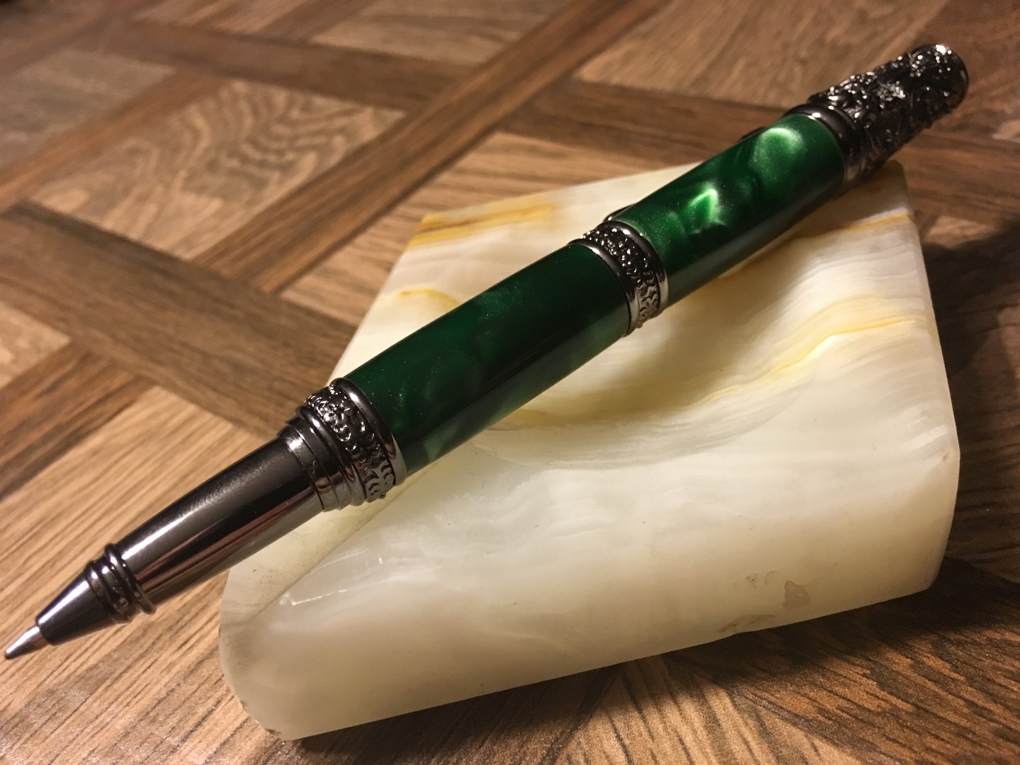 Pen #22 - Victorian Twist