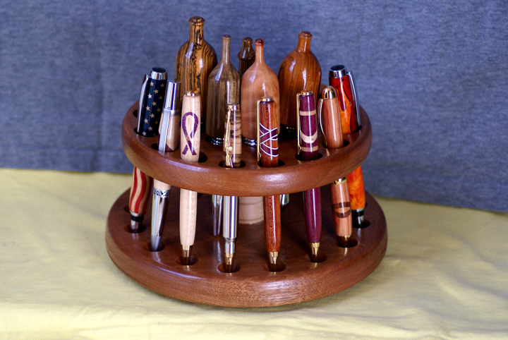 Pen/bottle stopper display