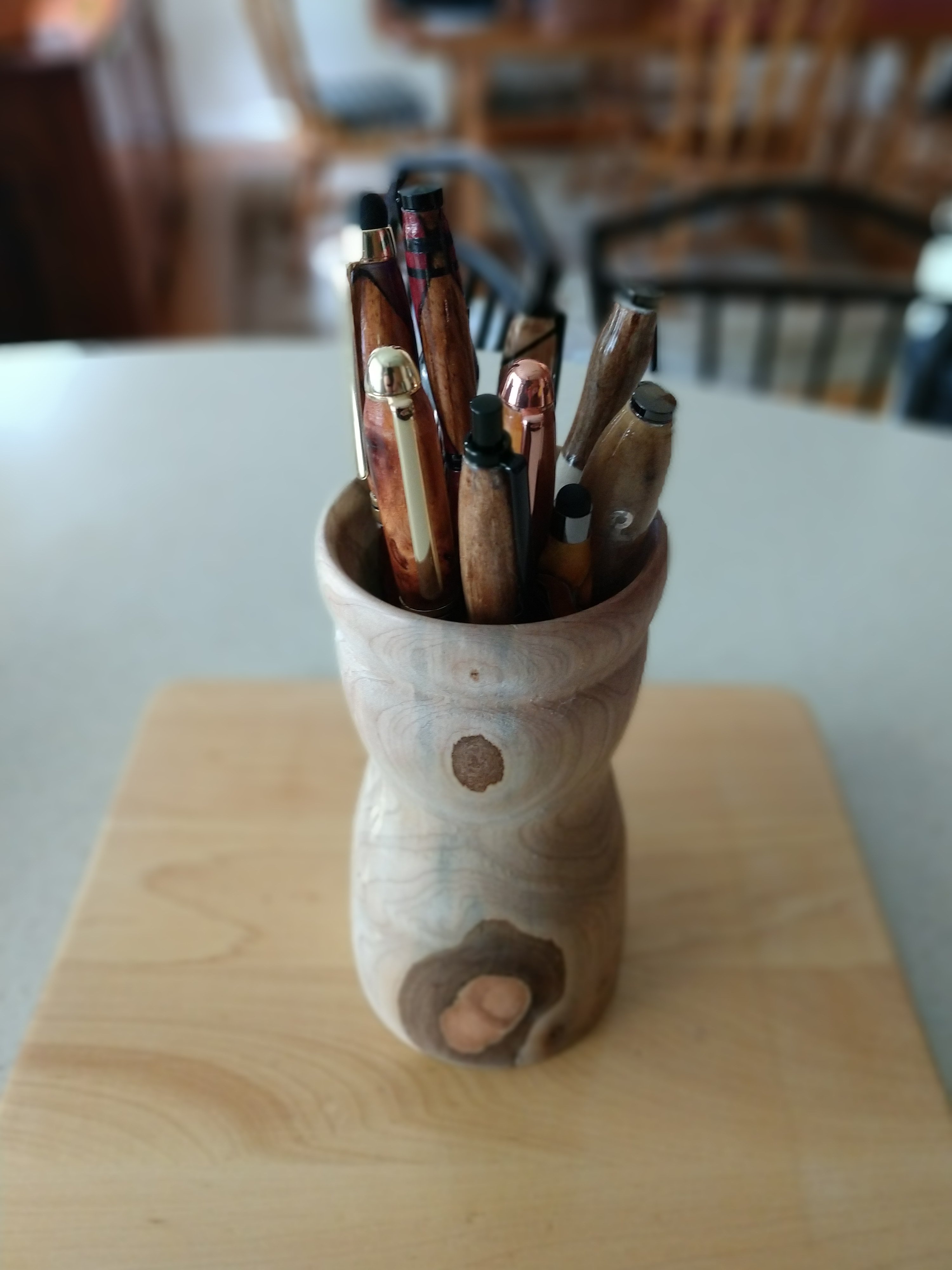 Pen holder