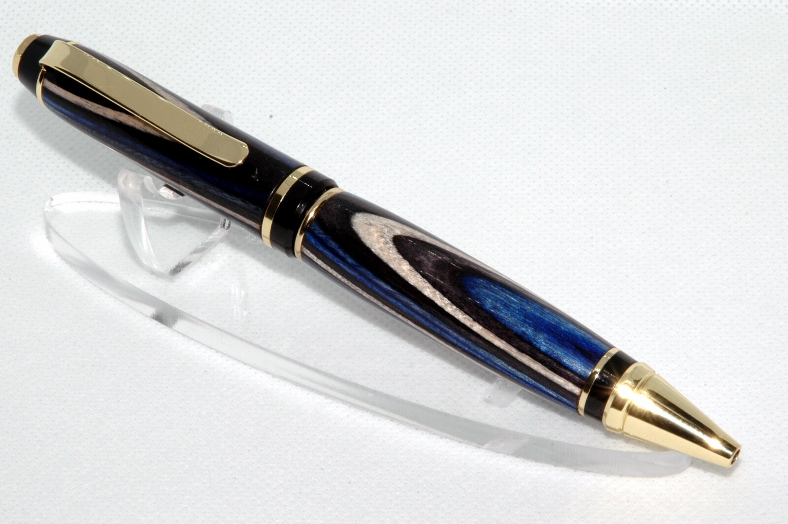 pen1.jpg