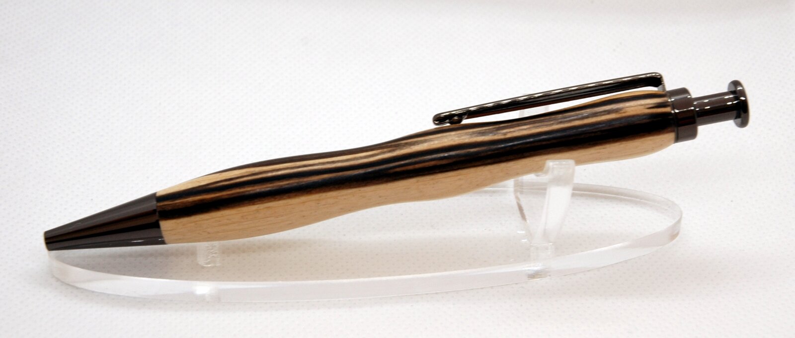 pen3.jpg
