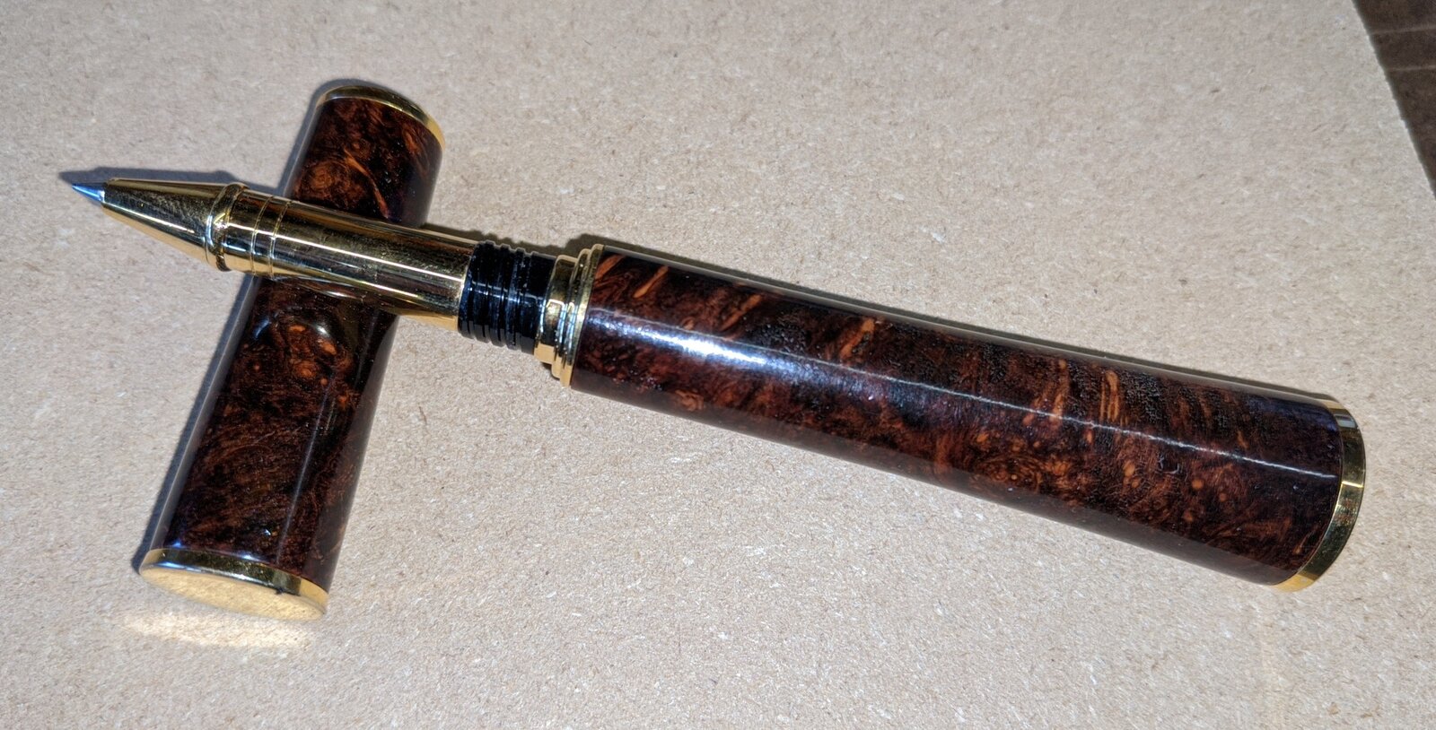 Penache in Honduran Rosewood Burl2.jpg