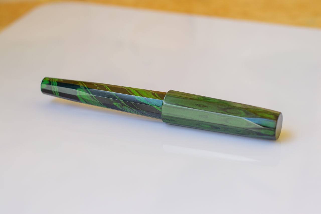 PenTeo Samurai Faceted Mottled Green2.jpg